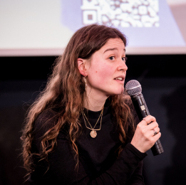 Maelis Kergrohenn
