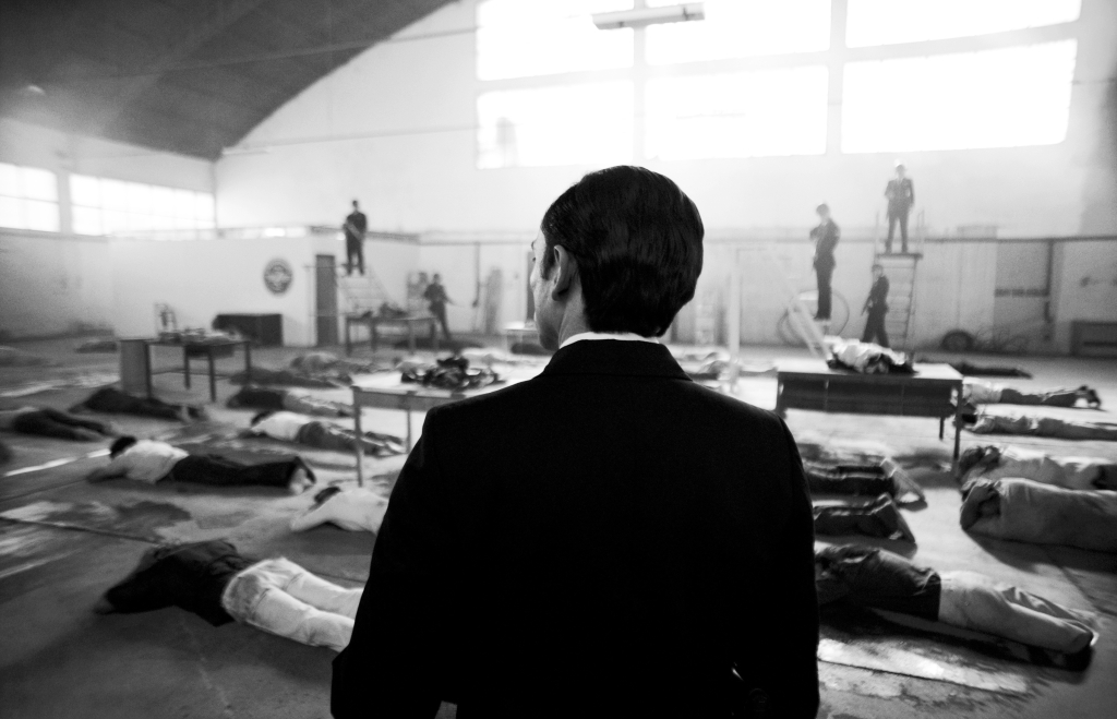 Le Hangar rouge